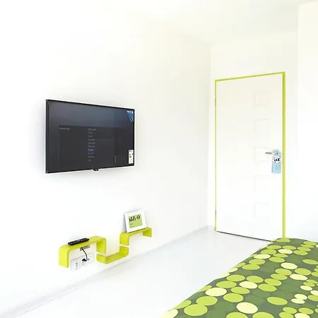 Lovely Sunny Flat In Center