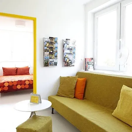 Lovely Sunny Flat In Center Apartment *
