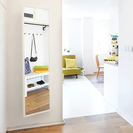 아파트 Lovely Sunny Flat In Center 바르샤바
